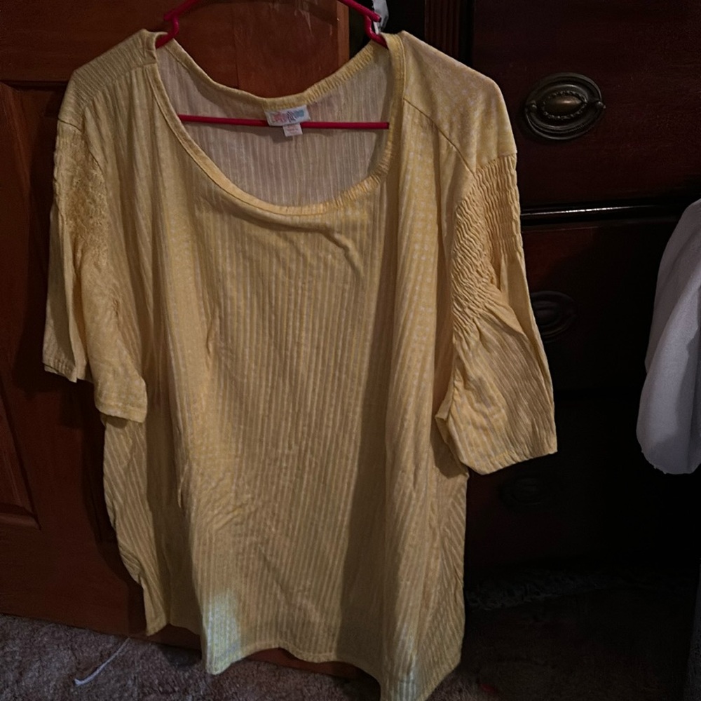 Lularoe 3x Stephanie yellow top